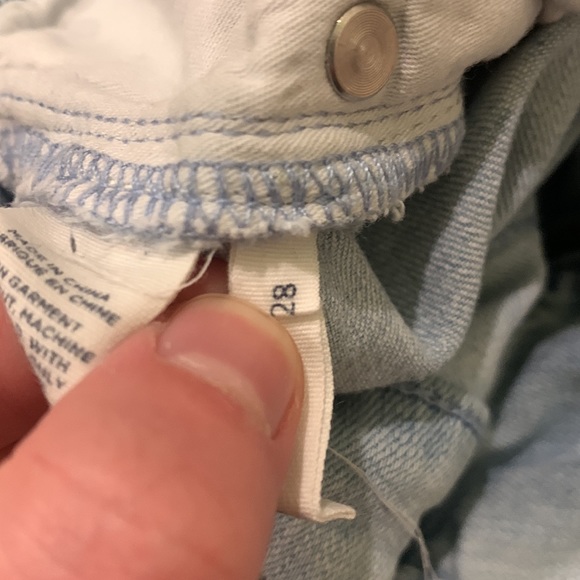 Caslon Light-wash, Light Distressed Boyfriend Jeans, Size 28 - Picture 6 of 9